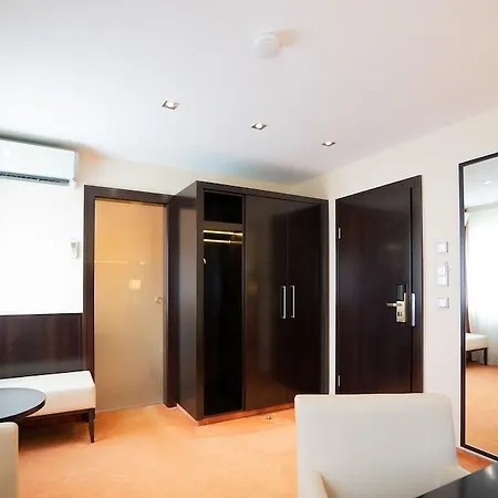 Adler - Paulas Alb エーインゲン