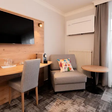 Hotell Adler - Paulas Alb Ehingen (Alb-Donau)