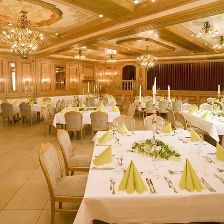 Hotell Adler - Paulas Alb