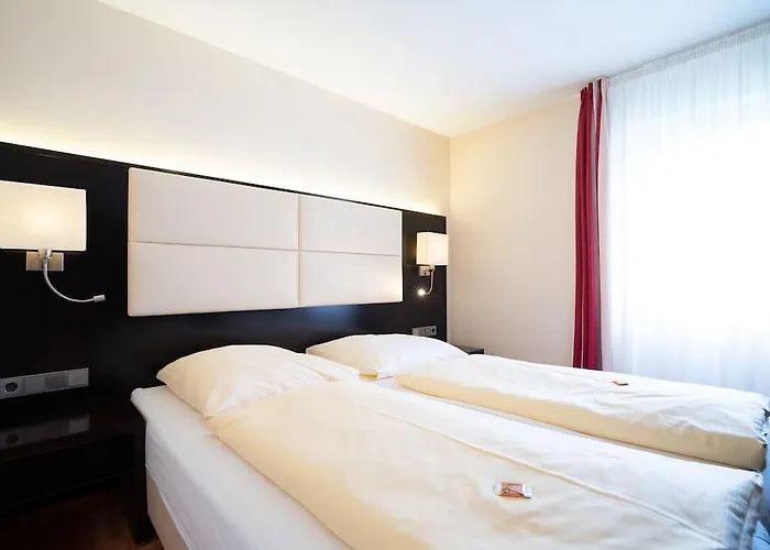 Adler - Paulas Alb 4*