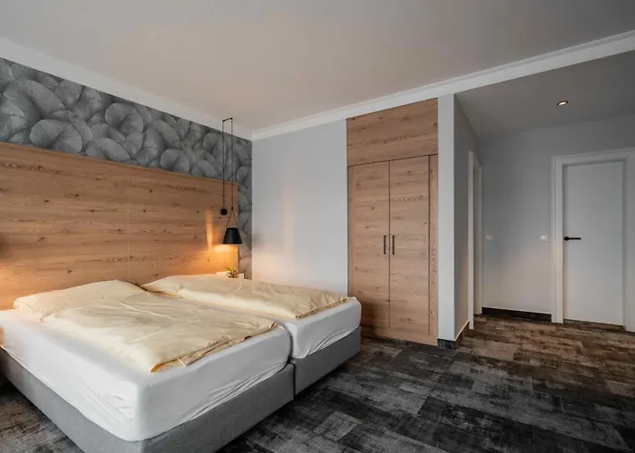 Hotel Adler - Paulas Alb 4*