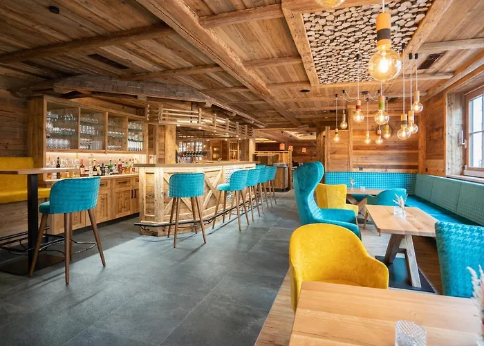 Adler - Paulas Alb 4*